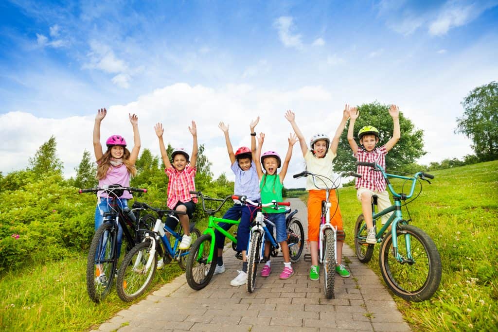 Kids On Bikes 2 1024x683 