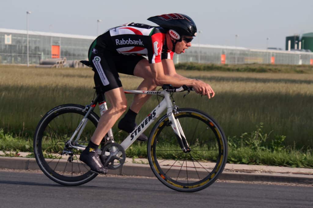 Picture showing cycling shorts pulled up to prevent bike seat hurts